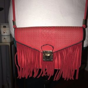 Ruffled handbag